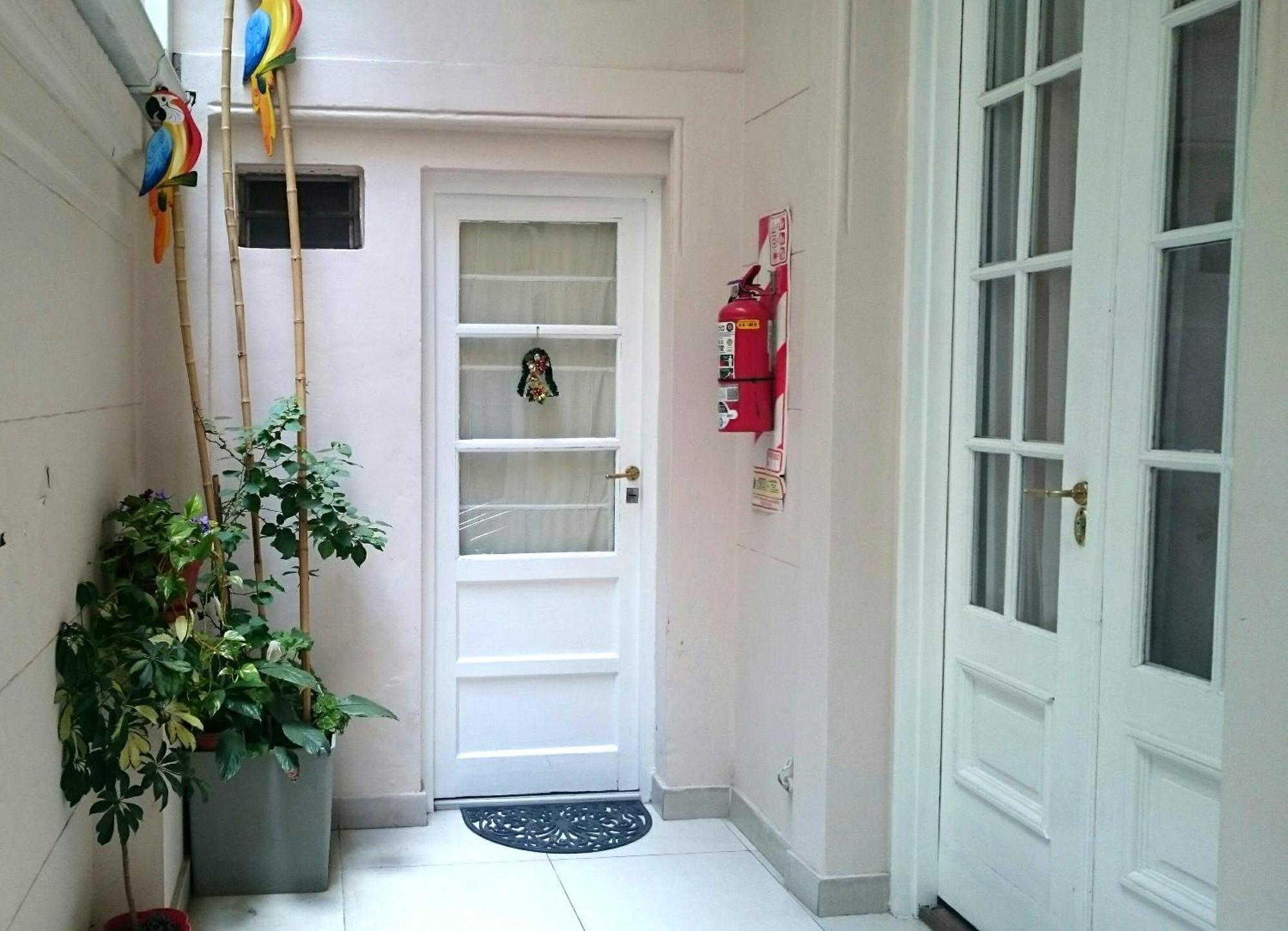 Hagoth Hostel Buenos Aires Esterno foto
